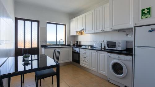? Sea View ? 1 Minute To Oldtown And Beach ?