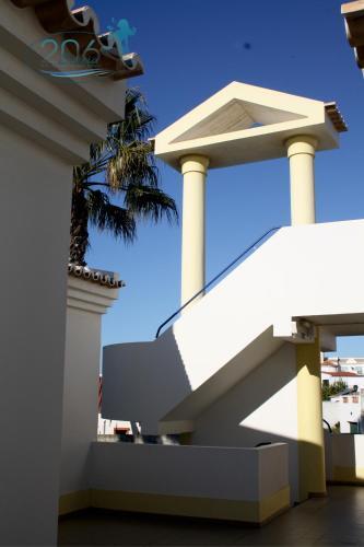 Apartamento Com Piscina Em Albufeira, Praia Da Oura