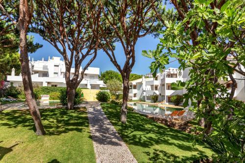 Apartamento Fresh Sunny Flat With Pool & Terrace By Host Wise