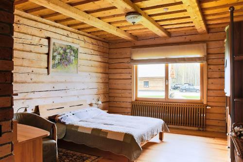 Hostal Amoli?i