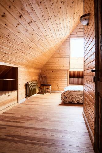 Hostal Amoli?i