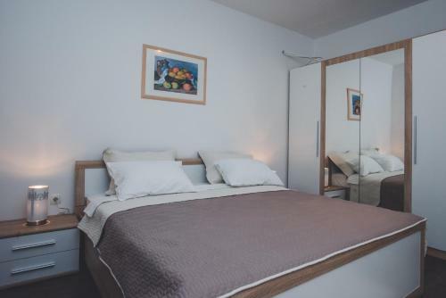 Villa Holiday Home Stri?nja W/ Sea View