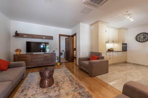 Villa Navita Augustinus With Pool