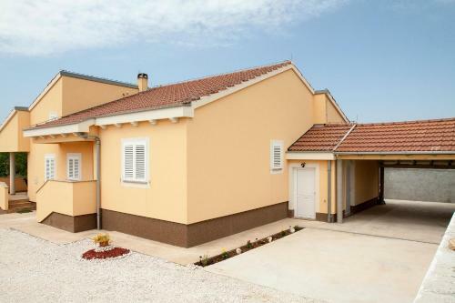 Villa Karmen