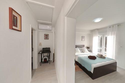 Holiday Home Hrast