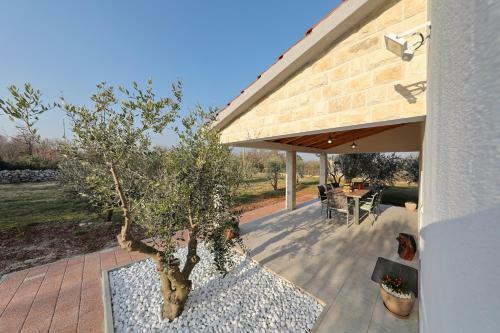 Holiday Home Hrast