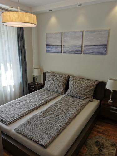 Apartamento D�zsa 64