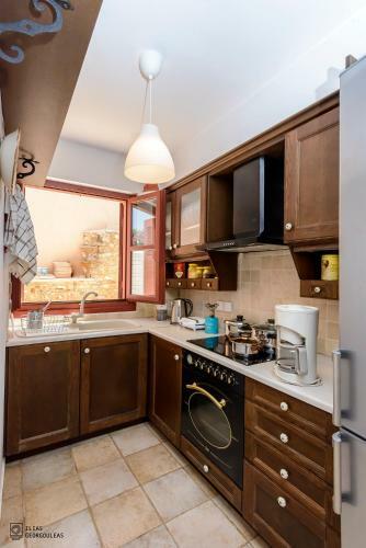 Beachfront Stone-built Luxury Fully Equipped Villa