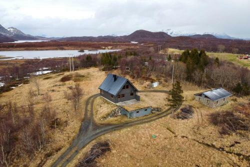Bestefarhaugen - The Cozy House On The Hill