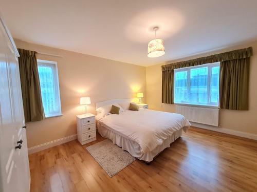 Nightingale Lodge Cleggan