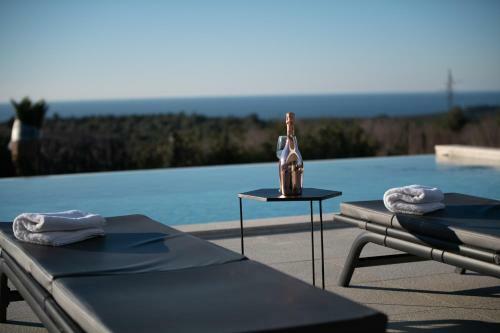 Villa Lea With Sea View Only 1.5 Km From The Beach