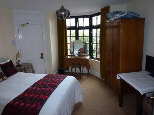 Hostal Royal Hotel