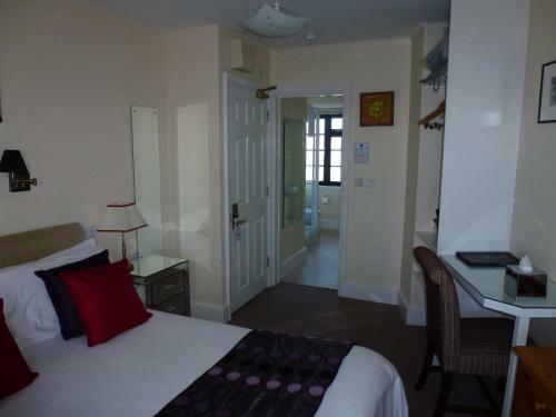 Hostal Royal Hotel