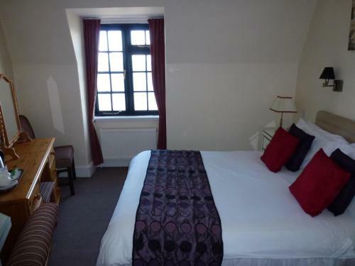 Hostal Royal Hotel