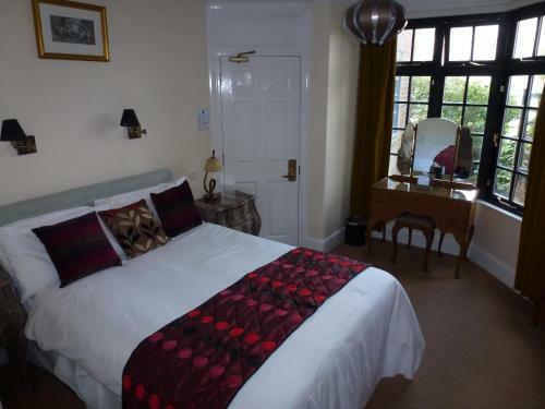 Hostal Royal Hotel