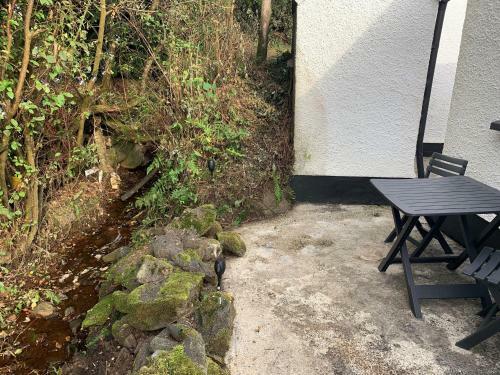 Kirks Cottage