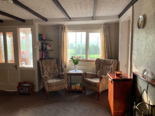 Kirks Cottage