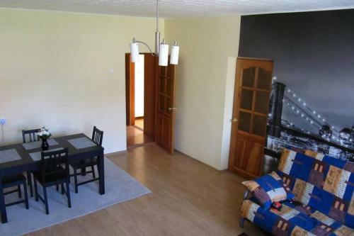 Old Town & Ferry Apartment