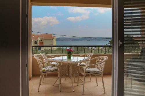 Apartments Insula
