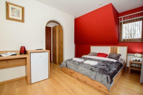 Bed & Breakfast Le?ny Dworek