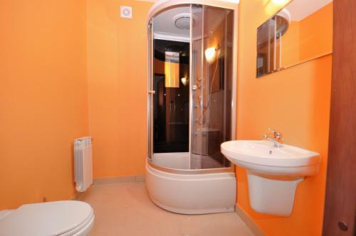 Bed & Breakfast Le?ny Dworek