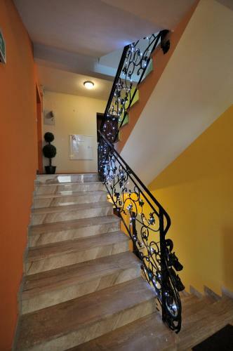 Bed & Breakfast Le?ny Dworek