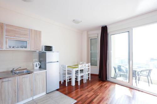 Apartment Status 5