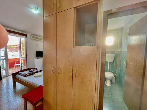 Hostal Vila L Budva