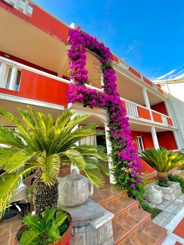 Hostal Vila L Budva