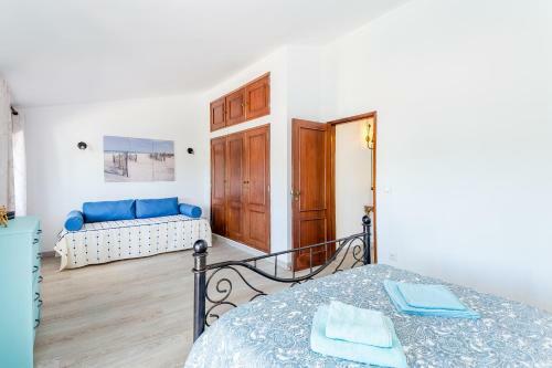 Meco�s Village
