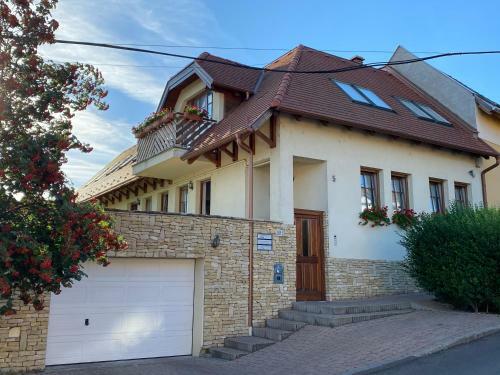 G�rdonyi Apartman