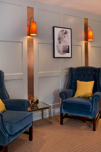 Grapevine Hotel