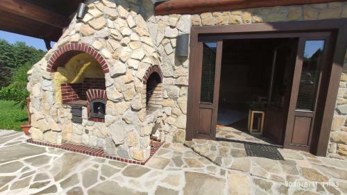 Apartament Przy Bulwarach Strace?skich