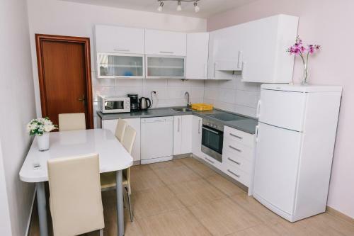 Apartmani Mila Brela