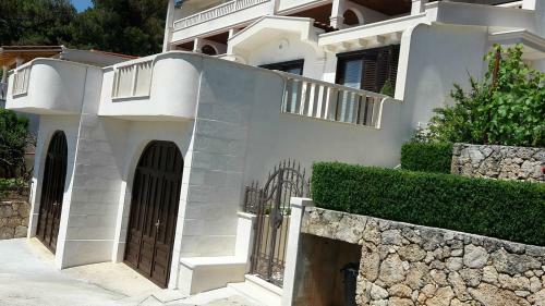 Hostal Guest House Fenix Brela