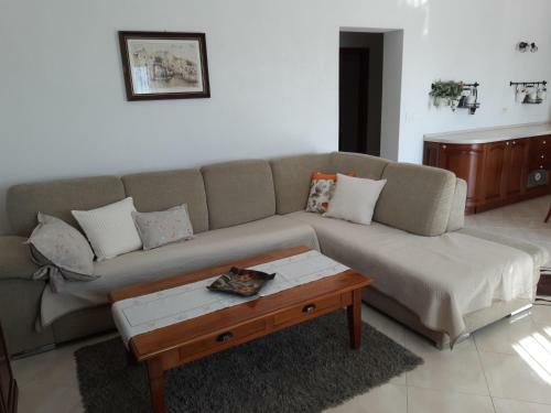 Apartments Kule