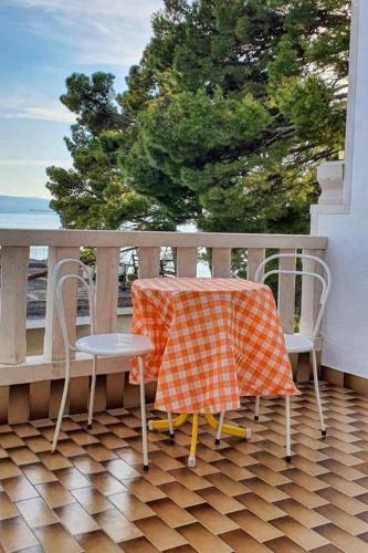 Apartments By The Sea Brela, Makarska - 18356