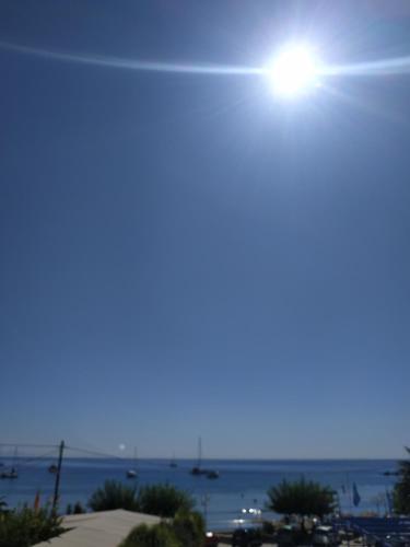 Apartamento ???????????? ???????? ???????? Sea View Studio Michalias