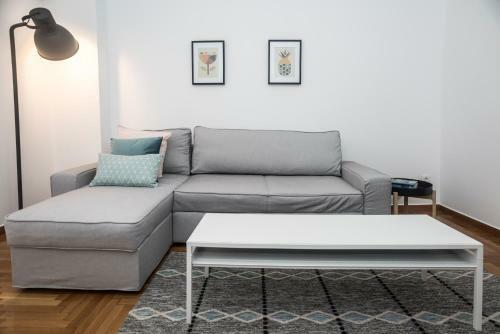 Truman Apartment - Athens