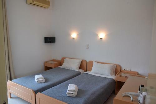 Manos Beachside Apartments