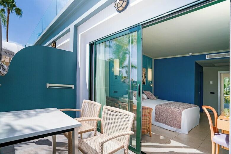 Hotel Col�n Guanahan� Adults Only