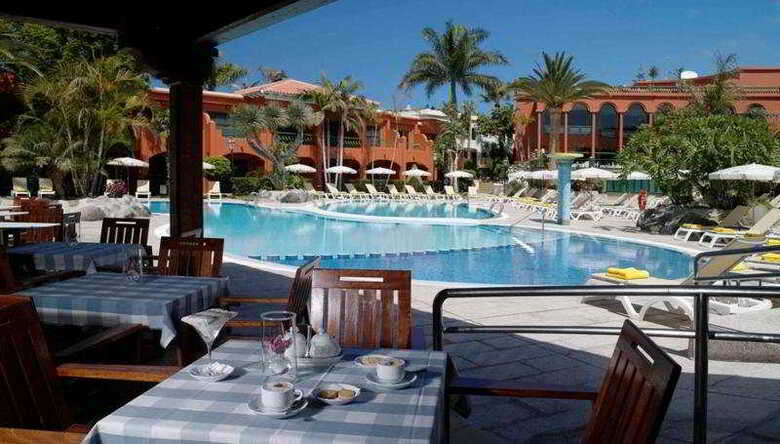 Hotel Col�n Guanahan� Adults Only