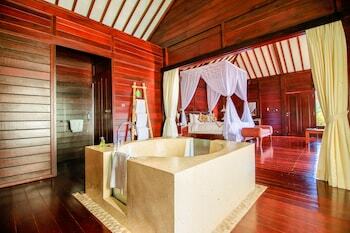 Hotel Kupu Kupu Barong Villas & Tree Spa