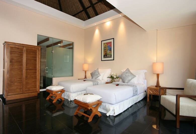 Hotel Kamandalu Resort & Spa