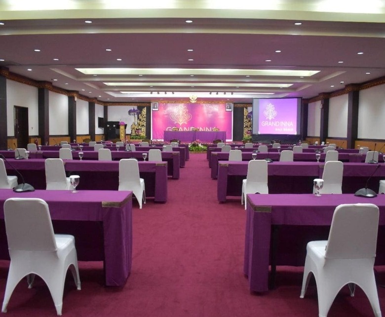 Hotel Inna Grand Bali Beach