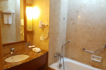 Hotel Kuta Paradiso
