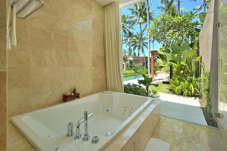 Hotel Candi Beach Cottage