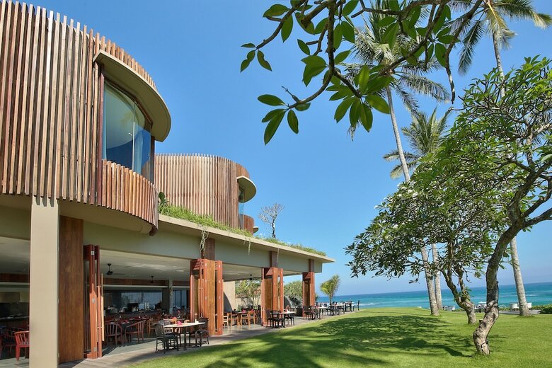 Hotel Candi Beach Cottage