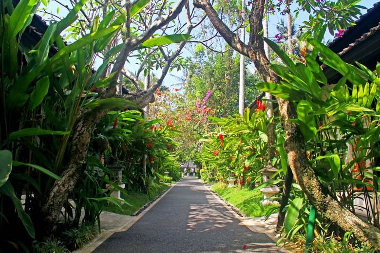 Hotel Candi Beach Cottage