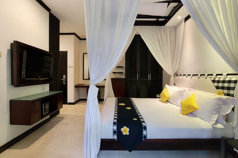 Hotel Candi Beach Cottage
